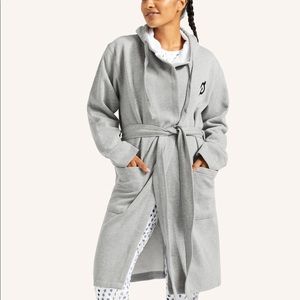 peloton heathered robe new with tags